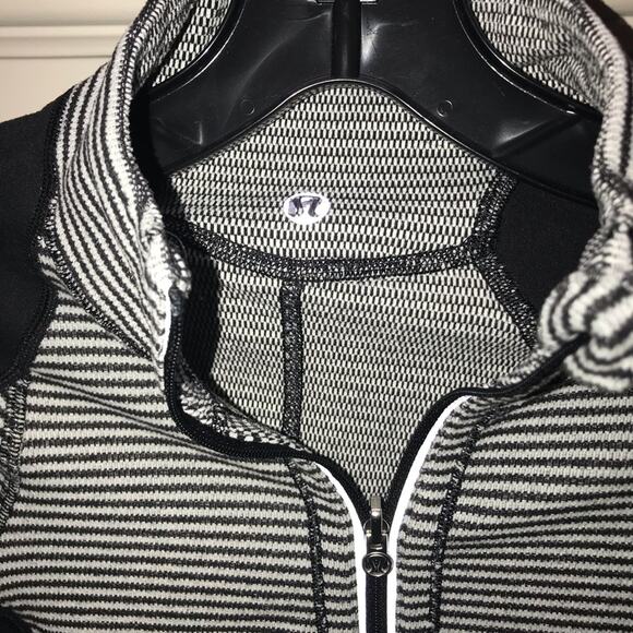 Lululemon Run: U-Turn Pullover Check Pique Black 4 - Picture 8 of 8